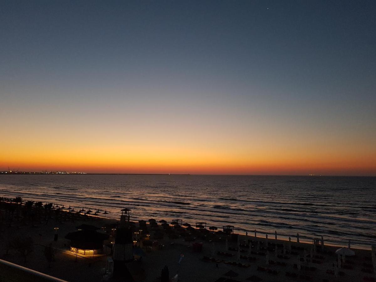 Panoramis Promenada-larisa * Navodari